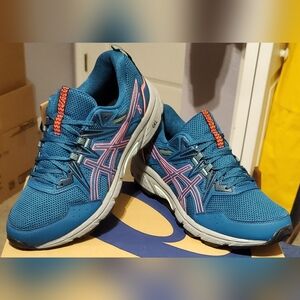 Asics Gel Venture 8, New In Original Box! Womens 11.5/Mens 10
